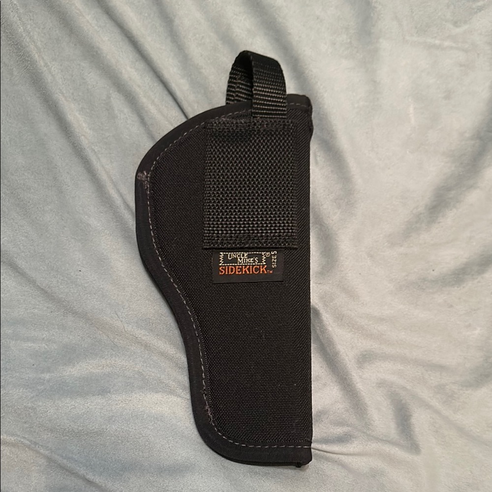 Uncle Mike's Black Sidekick Holster Dixe 5